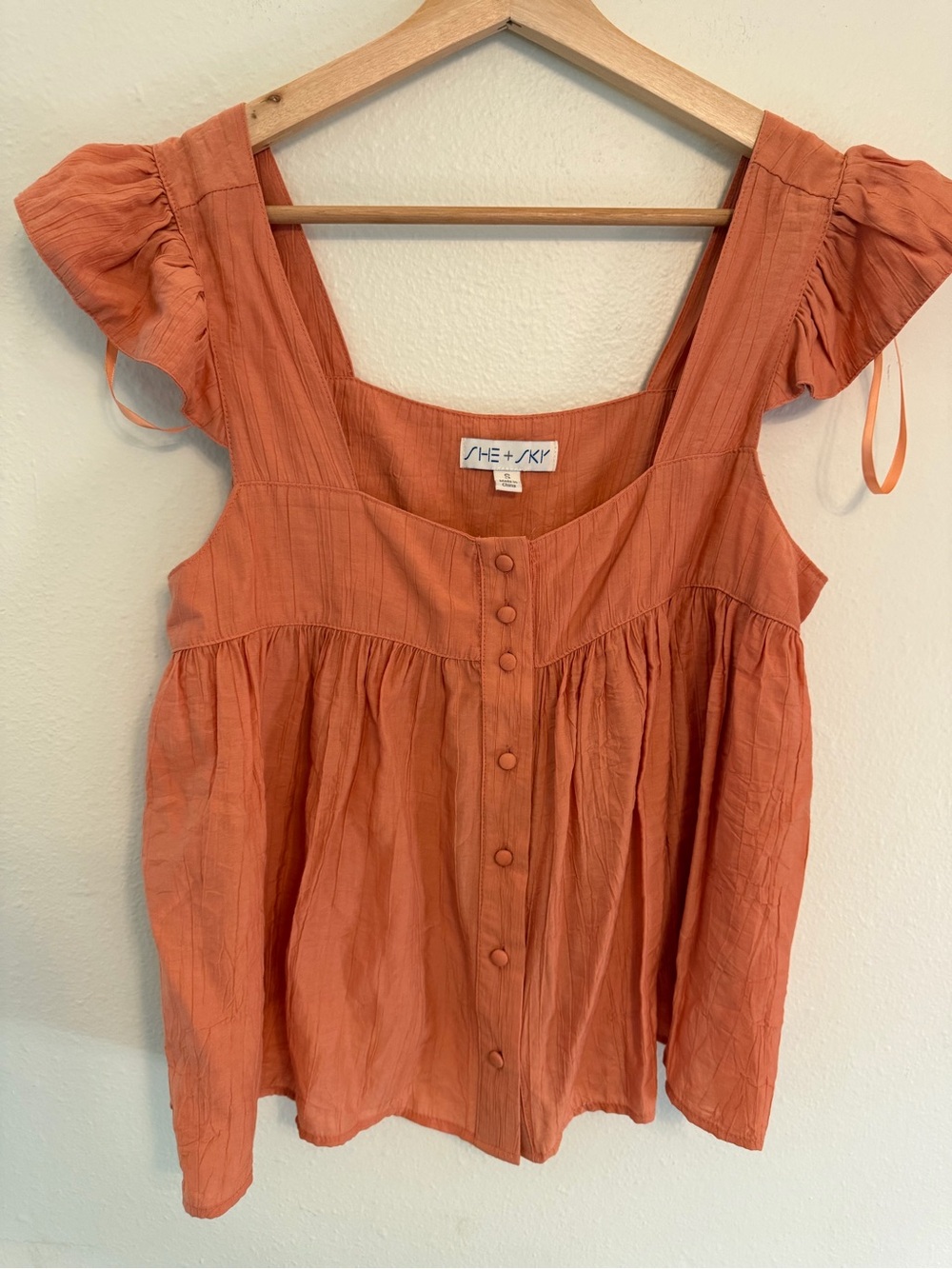 She + Sky Burnt Orange Button-Front Square Neck Flutter Sleeve Top